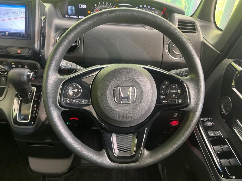 2023 Honda N-BOX CUSTOM 6BA-JF3 (UW-6a769e43a80d4)[25]