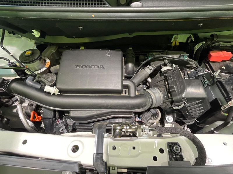 2023 Honda N-BOX CUSTOM 6BA-JF5 (UW-6a769e481b467)[4]