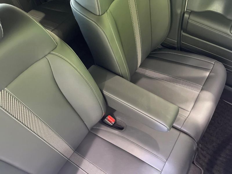 2023 Honda N-BOX CUSTOM 6BA-JF5 (UW-6a769e481b467)[27]