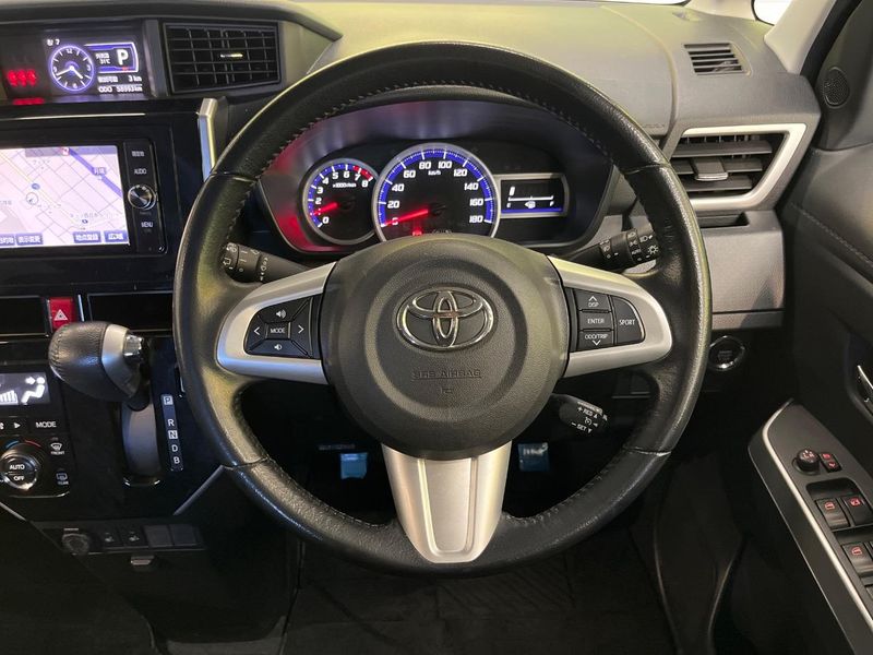 2017 Toyota Roomy DBA-M900A (UW-6a769eef1deaa)[22]