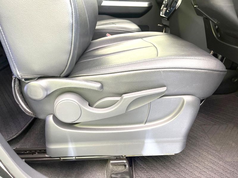 2021 Toyota Roomy 5BA-M900A (UW-6a769ef449026)[22]