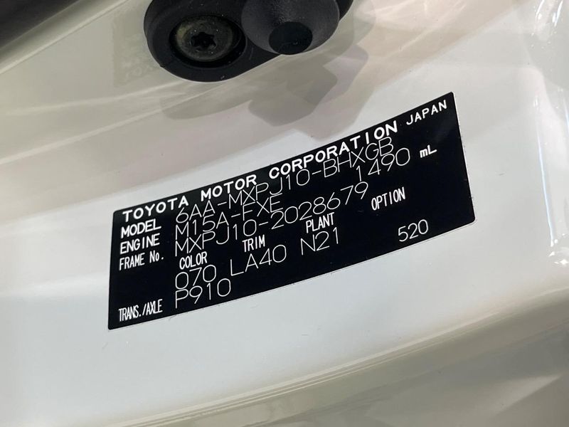 2021 Toyota Yaris Cross 6AA-MXPJ10 (UW-6a769f88b946c)[1]