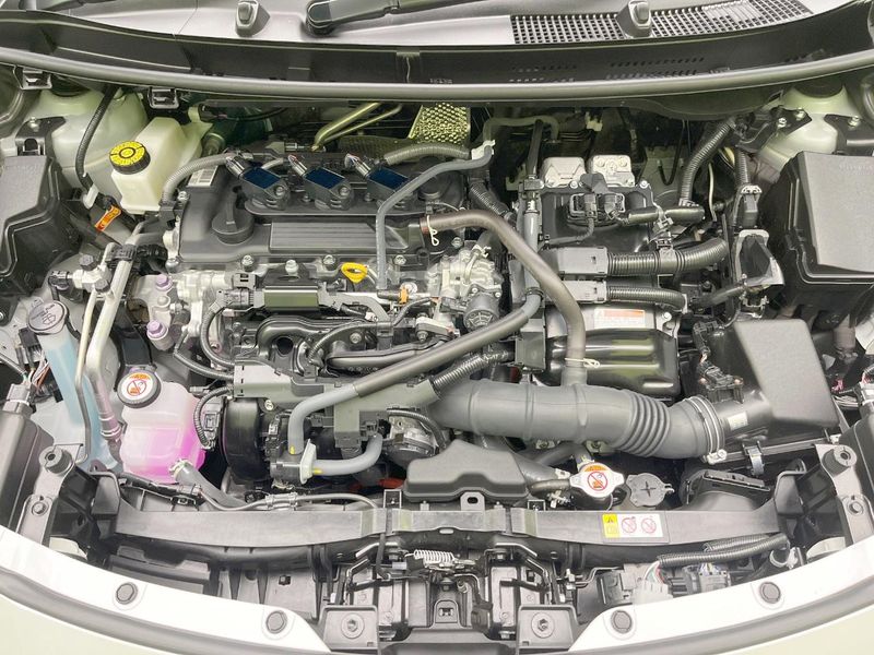 2025 Toyota Yaris Cross 6AA-MXPJ10 (UW-6a769f9261c71)[6]