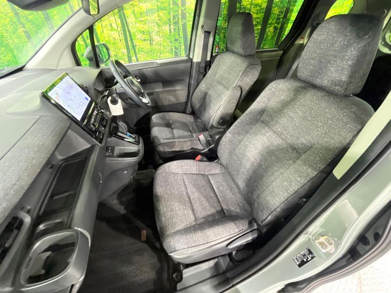 2024 Toyota Sienta 6AA-MXPL10G (UW-6a769fa19bc0a)[25]