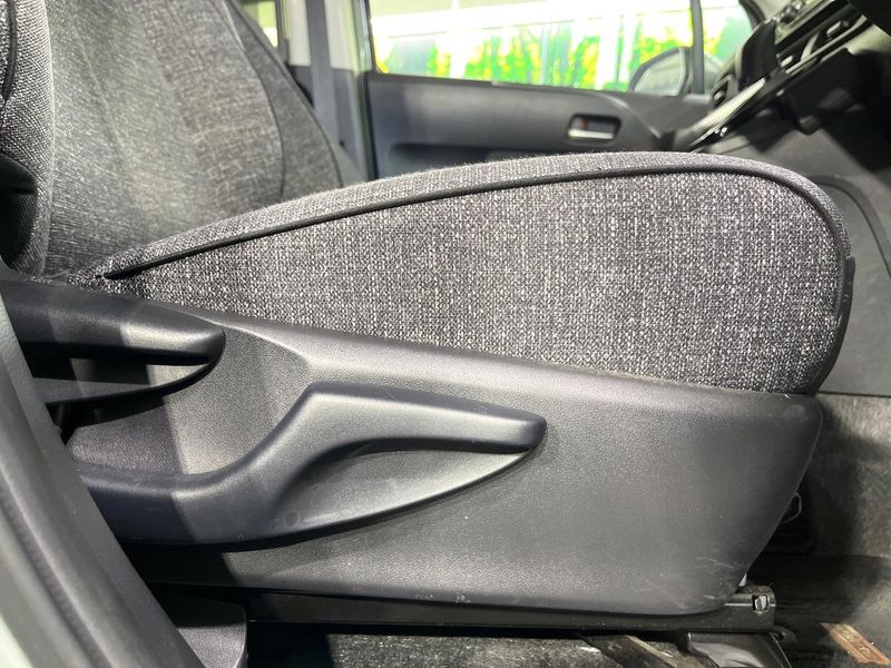 2024 Toyota Sienta 6AA-MXPL10G (UW-6a769fa19bc0a)[23]