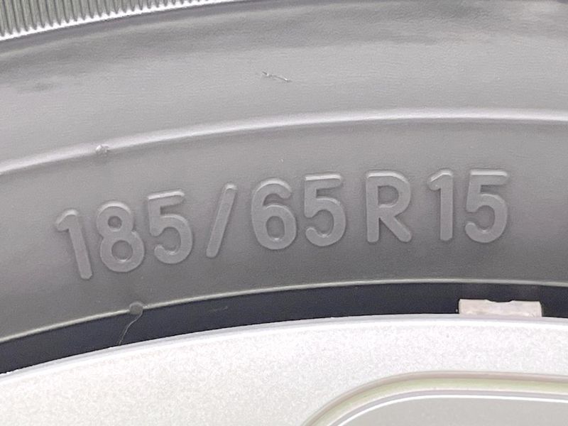 2025 Toyota Sienta 6AA-MXPL10G (UW-6a769fa2531a5)[19]
