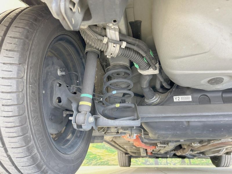 2018 Toyota Aqua DAA-NHP10 (UW-6a769fe0344ef)[18]