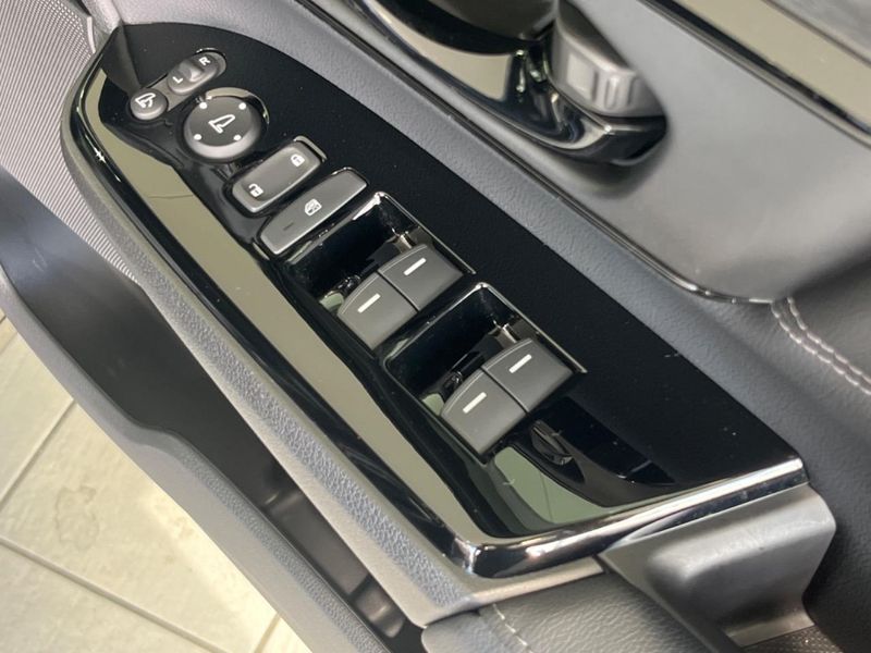 2021 Honda CR-V Hybrid 6AA-RT5 (UW-6a76a00a41169)[24]