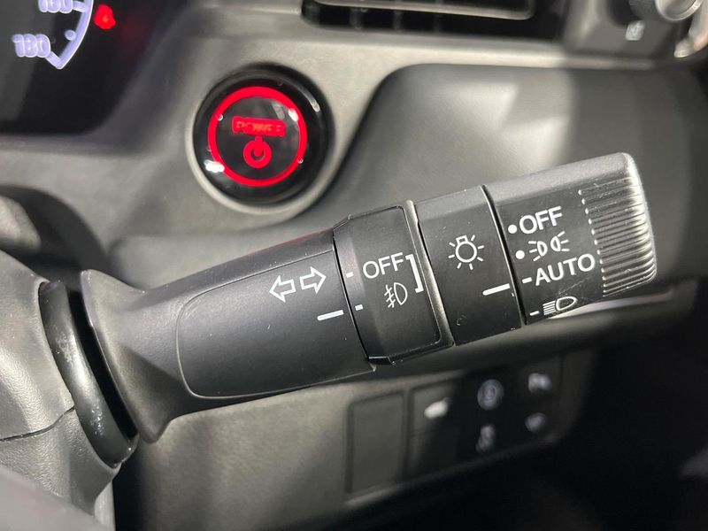 2022 Honda Vezel 6AA-RV5 (UW-6a76a0156fa5e)[27]