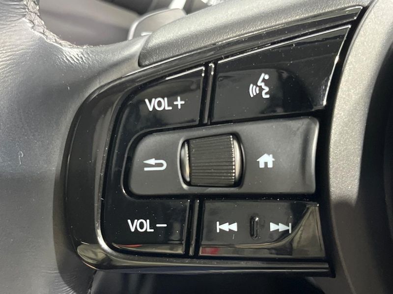2022 Honda Vezel 6AA-RV5 (UW-6a76a0156fa5e)[29]