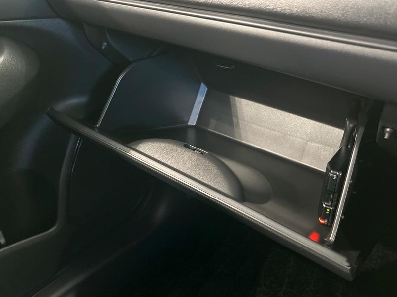 2022 Honda Vezel 6AA-RV5 (UW-6a76a01738d06)[6]