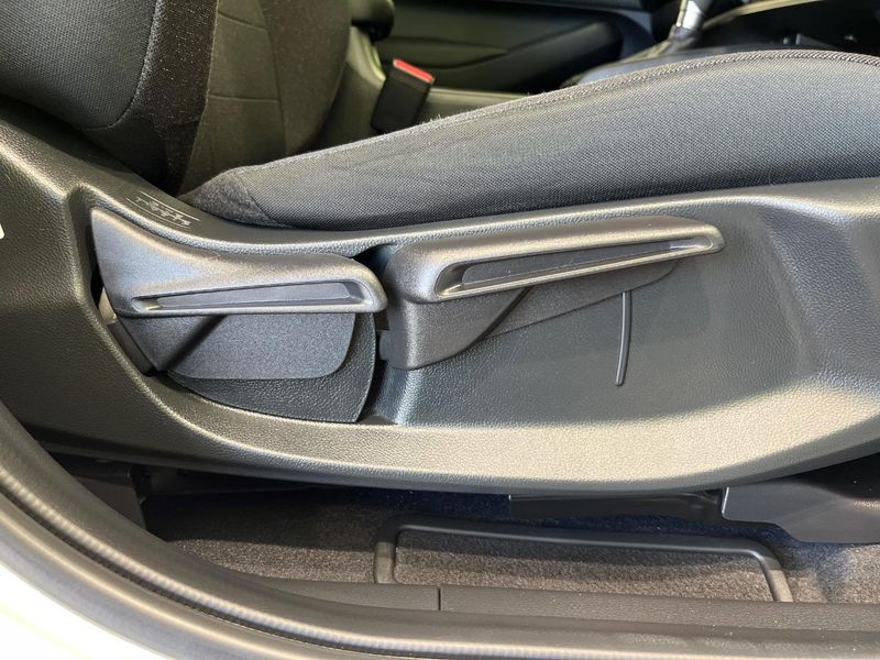 2022 Honda Vezel 6AA-RV5 (UW-6a76a01738d06)[28]