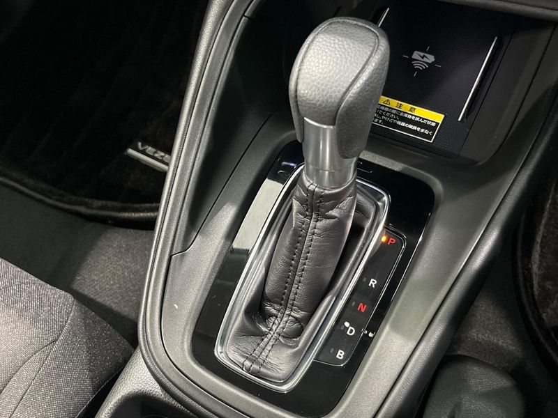 2022 Honda Vezel 6AA-RV5 (UW-6a76a01738d06)[13]