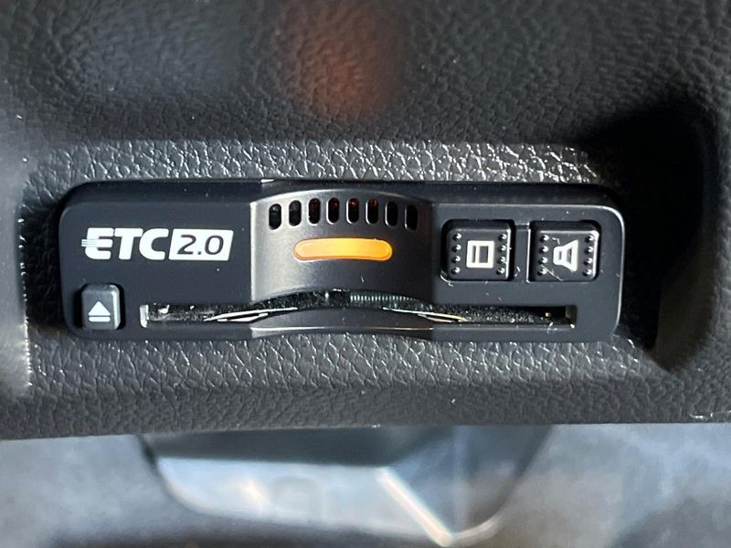 2022 Honda Vezel 6AA-RV5 (UW-6a76a01738d06)[22]
