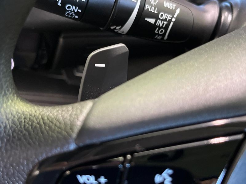 2022 Honda Vezel 6AA-RV5 (UW-6a76a01738d06)[18]