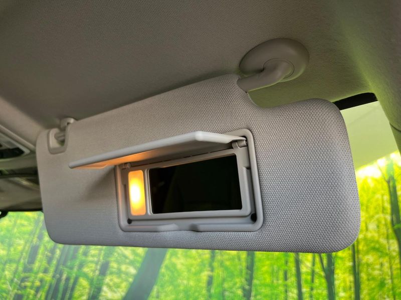2022 Honda Vezel 6AA-RV5 (UW-6a76a01738d06)[24]