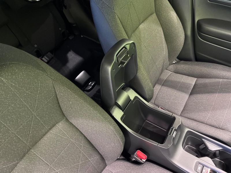 2022 Honda Vezel 6AA-RV5 (UW-6a76a01738d06)[27]