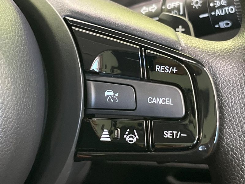 2022 Honda Vezel 6AA-RV5 (UW-6a76a01738d06)[21]