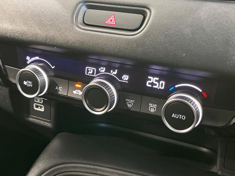 2022 Honda Vezel 6AA-RV5 (UW-6a76a01738d06)[12]