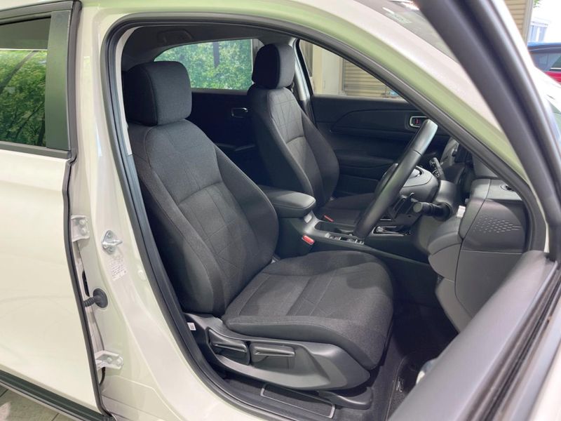 2024 Honda Vezel 6AA-RV5 (UW-6a76a01bce61c)[6]