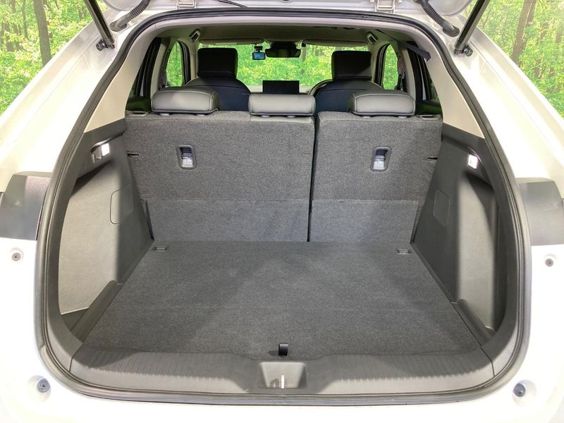 2026 Honda Vezel 6AA-RV5 (UW-6a76a01eeb164)[17]