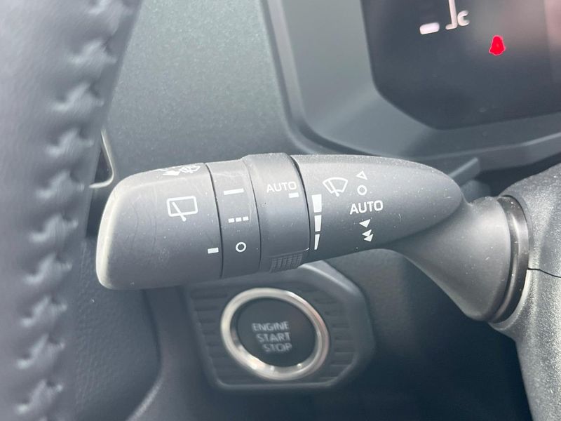 2025 Toyota Land Cruiser 250 3BA-TRJ250W (UW-6a76a05a1b516)[8]