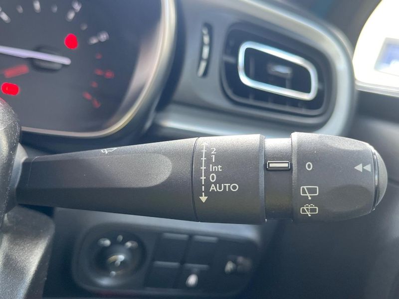 2021 Citroen C3 5BA-B6HN05 (UW-6a76a0669c339)[9]
