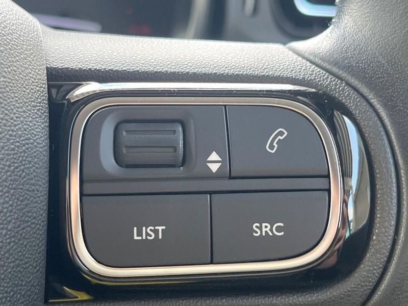 2021 Citroen C3 5BA-B6HN05 (UW-6a76a0669c339)[5]