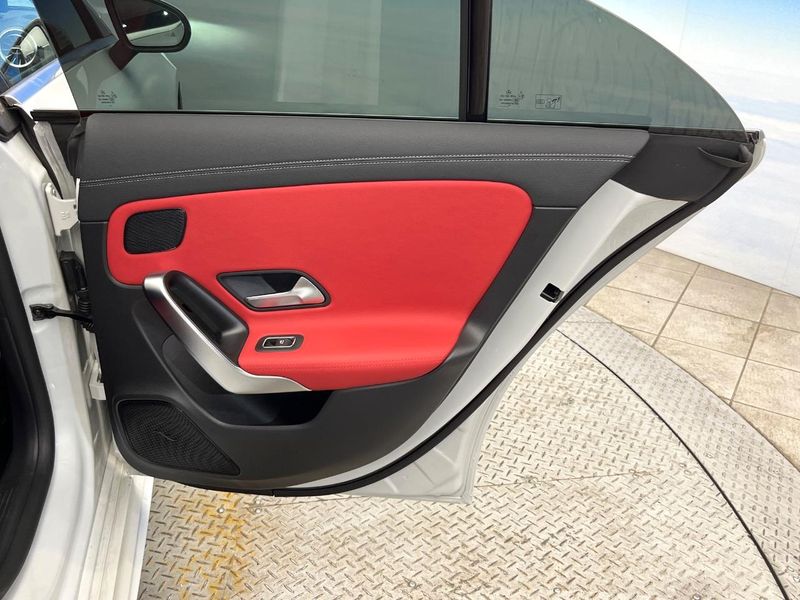 2019 Mercedes Benz CLA Class 3DA-118312M (UW-6a76a081143f5)[24]