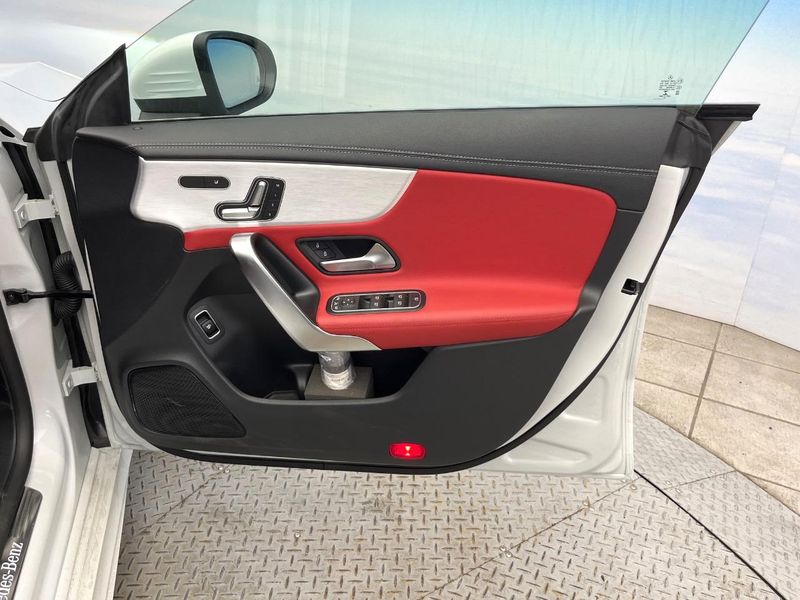 2019 Mercedes Benz CLA Class 3DA-118312M (UW-6a76a081143f5)[27]