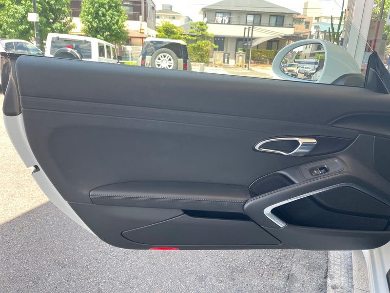 2018 Porsche 911 ABA-991J1 (UW-6a76a08ac583a)[19]