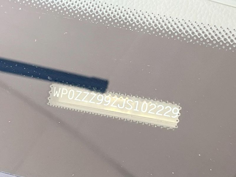 2018 Porsche 911 ABA-991J1 (UW-6a76a08ac583a)[1]