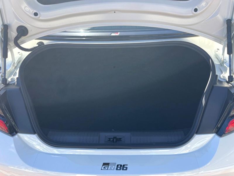 2023 Toyota GR86 3BA-ZN8 (UW-6a76a0a1ec7b1)[20]