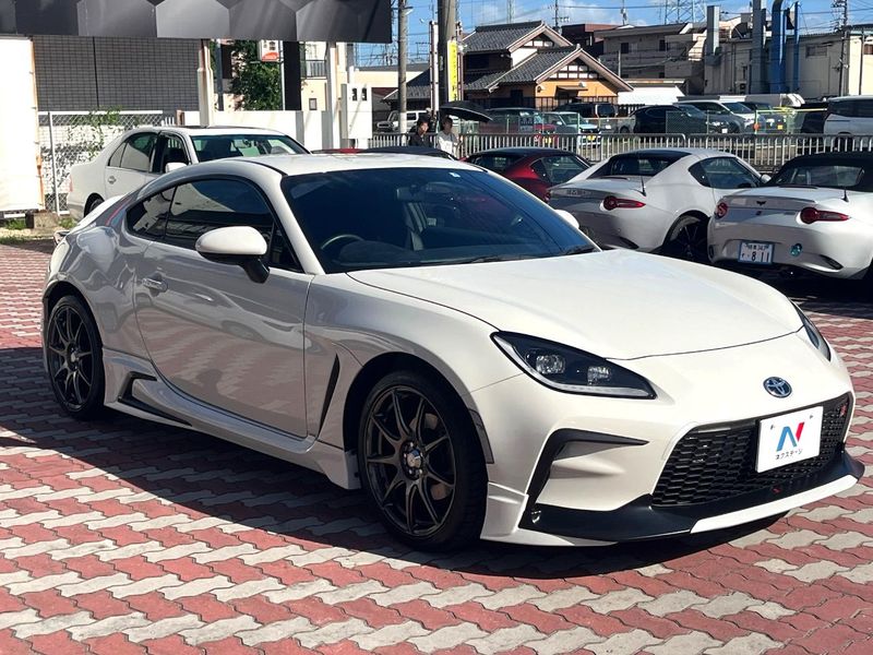 2023 Toyota GR86 3BA-ZN8 (UW-6a76a0a1ec7b1)[5]