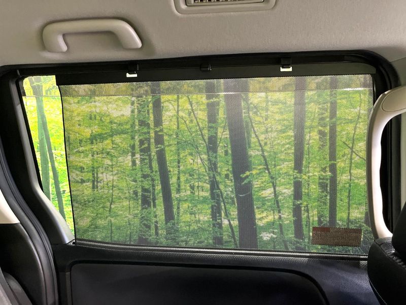 2015 Toyota Voxy DBA-ZRR80W (UW-6a76a0a682daa)[8]