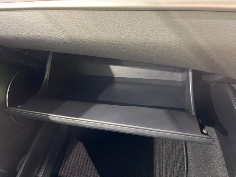 2018 Toyota Harrier DBA-ZSU65W (UW-6a76a0bdcc730)[22]