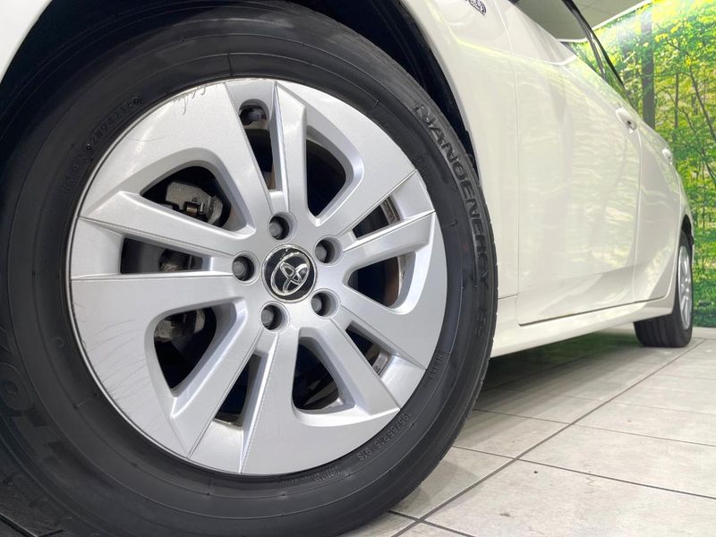 2016 Toyota Prius DAA-ZVW50 (UW-6a76a0d197ea2)[7]