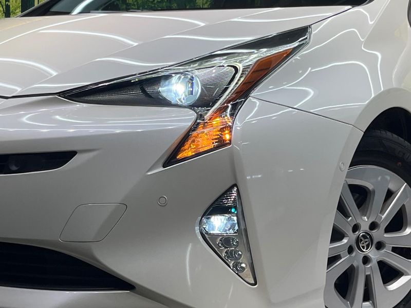 2017 Toyota Prius DAA-ZVW50 (UW-6a76a0d38aafe)[14]