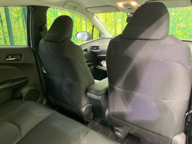 2019 Toyota Prius DAA-ZVW51 (UW-6a76a0de6f1b4)[23]