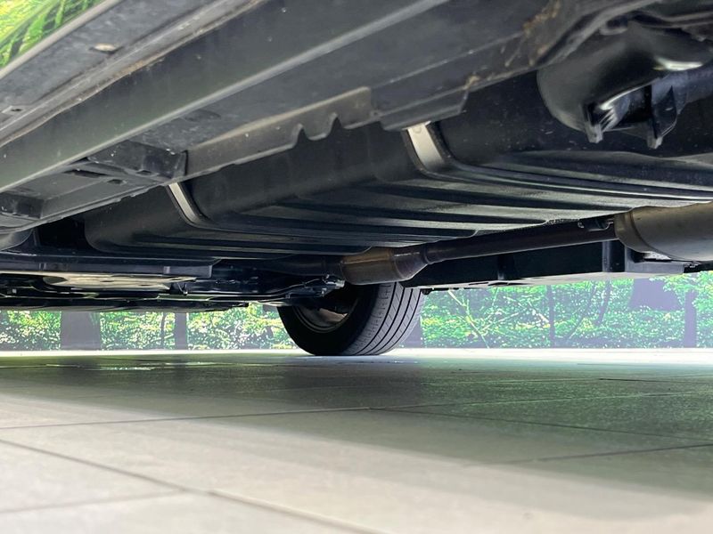 2022 Toyota Voxy 6AA-ZWR90W (UW-6a76a0eed1bc5)[29]