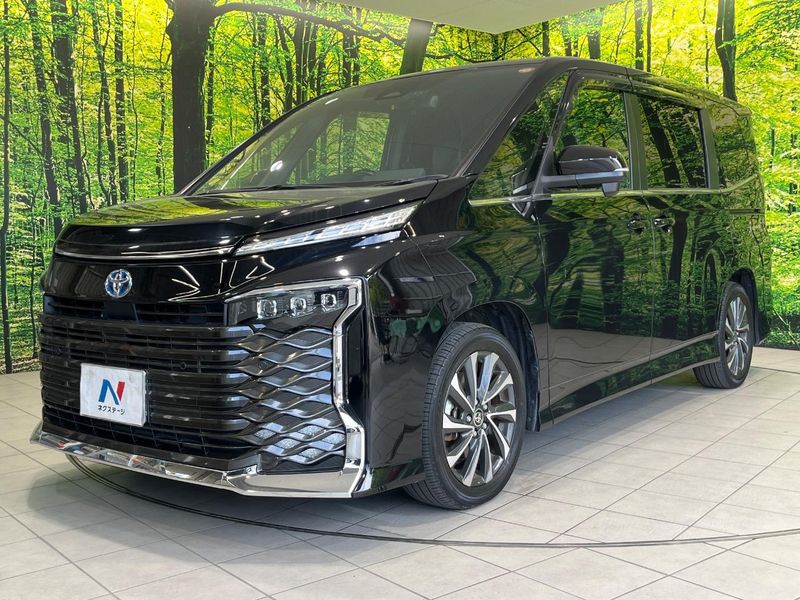 2022 Toyota Voxy 6AA-ZWR90W (UW-6a76a0eed1bc5)[13]