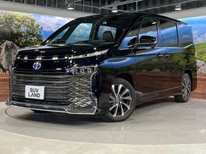 2022 Toyota Voxy 6AA-ZWR90W