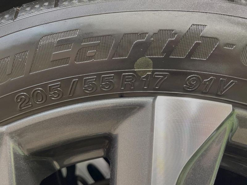 2022 Toyota Voxy 6AA-ZWR90W (UW-6a76a0f0b5d51)[7]