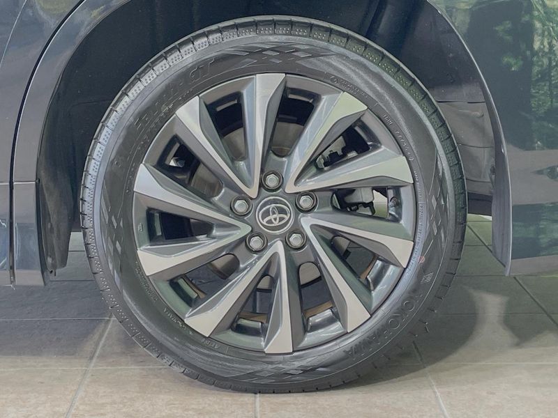 2022 Toyota Voxy 6AA-ZWR90W (UW-6a76a0f0b5d51)[9]