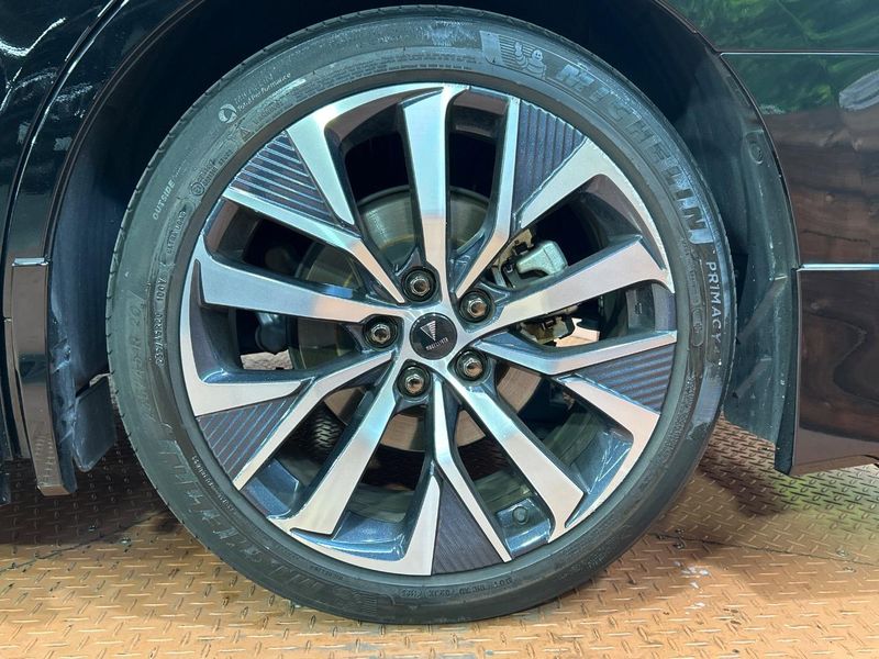 2023 Toyota Alphard Hybrid 6AA-AAHH40W (UW-6a77ee07ac396)[5]