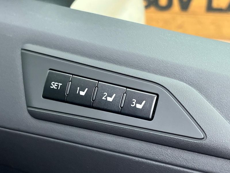 2019 Toyota Alphard DBA-AGH30W (UW-6a77ee22dca1b)[28]