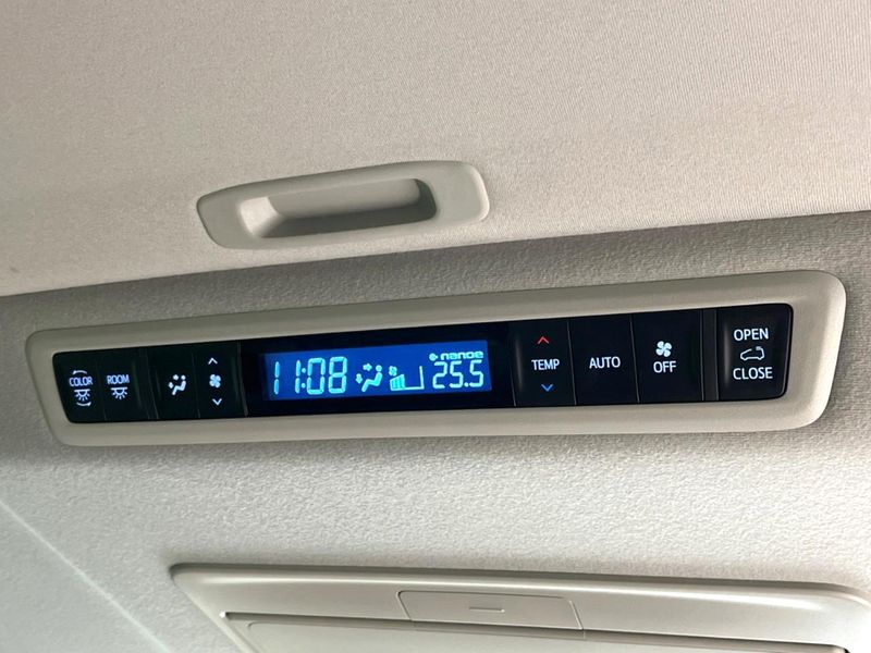 2021 Toyota Alphard 3BA-AGH30W (UW-6a77ee272cc9e)[11]