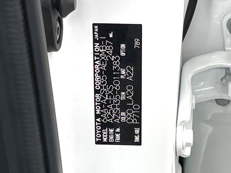2023 Toyota Crown Crossover 6AA-AZSH35 (UW-6a77ee6fce2e0)[1]