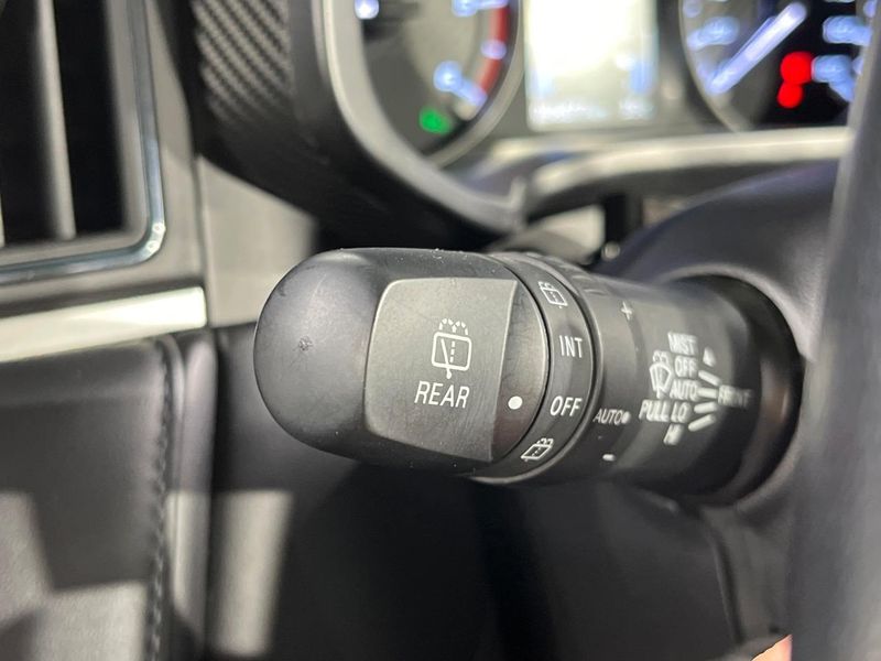 2022 Mitsubishi Delica D:5 3DA-CV1W (UW-6a77eeb46d6d1)[14]
