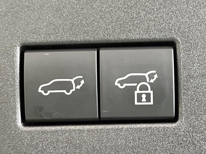 2025 Toyota Land Cruiser 250 3DA-GDJ250W (UW-6a77eef7c9b6d)[14]